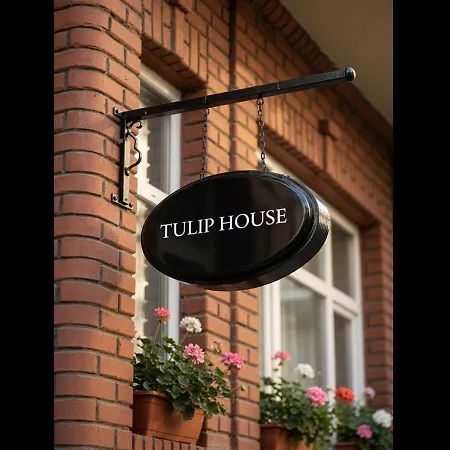 Apartman Tulip House