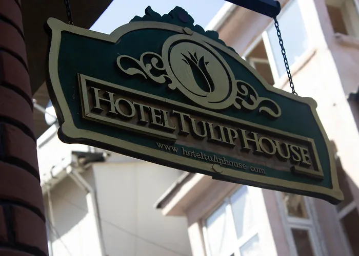 Апартаменты Tulip House *