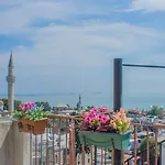 Tulip House 아파트 *