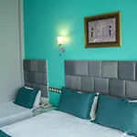아파트 Tulip House
