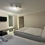 Tulip House 아파트