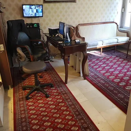 Tulip House Hotell