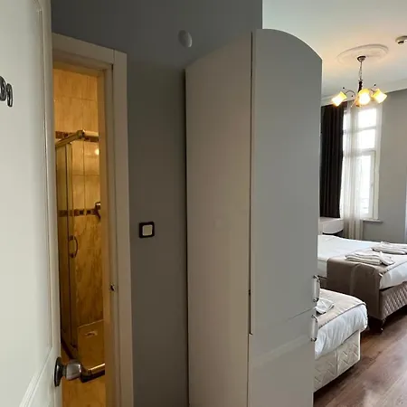 Hotell Tulip House