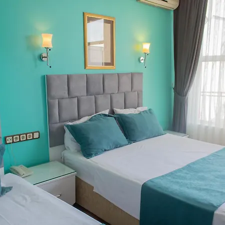 Tulip House Hotell 3*